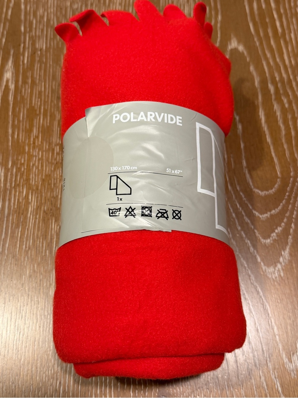 IKEA POLARVIDE Red Fleece Throw